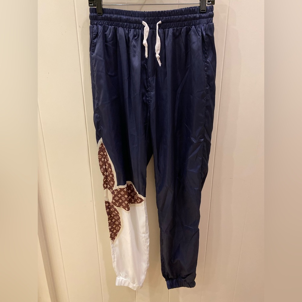 Louis Vuitton Pants Size XL